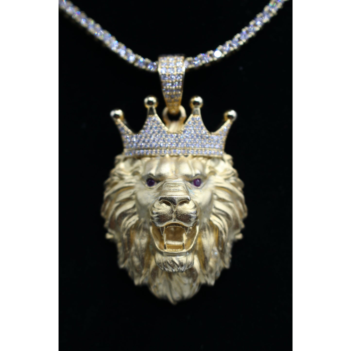 Moissanite Matte Lion Pendant
