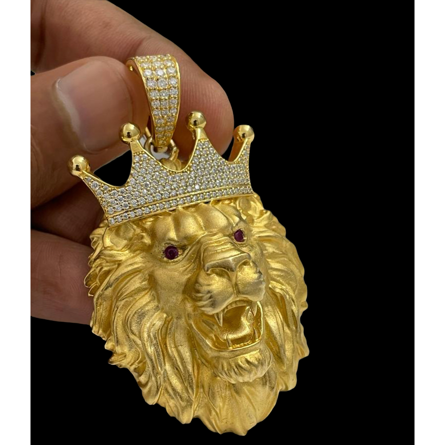 Moissanite Matte Lion Pendant