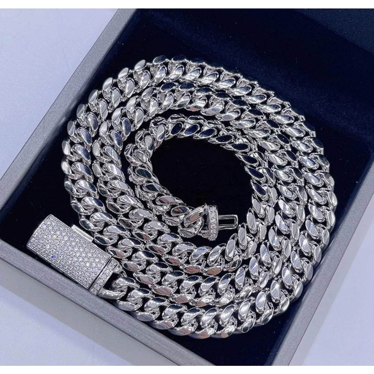 8mm Miami Cuban Link Moissanite Chain