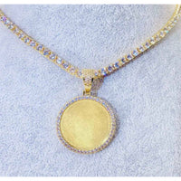 Round Moissanite Picture Pendant